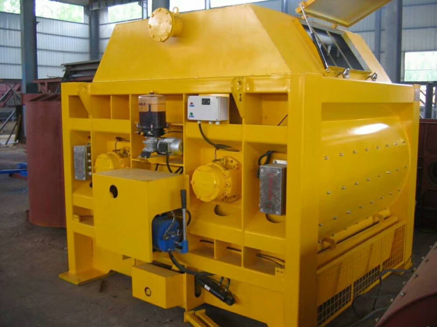 輝宏混凝土攪拌站主機(jī) 輝宏混凝土攪拌站主機(jī)